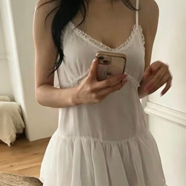 EE4E3798-F3F8-459D-A7D5-2367A62F23FD